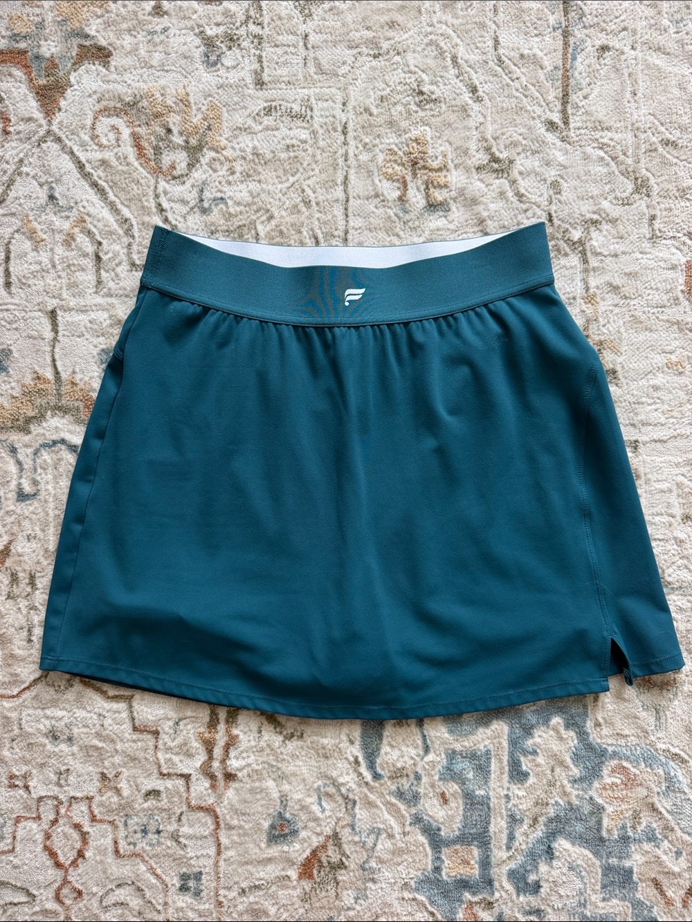 Fabletics Teal Circle Skirt with Elastic Waistband built in shorts size SMALL